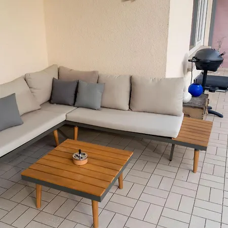 Apartment Entspannter Erwin In Ruhiger Waldrandlage Mit Balkon Und Kamin