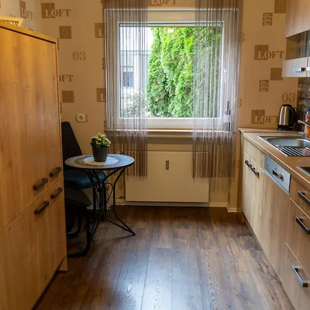 Entspannter Erwin In Ruhiger Waldrandlage Mit Balkon Und Kamin *