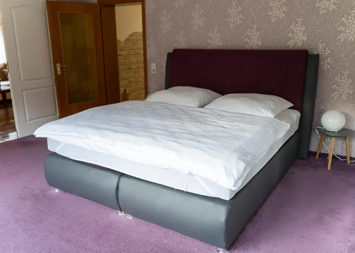 Entspannter Erwin In Ruhiger Waldrandlage Mit Balkon Und Kamin Lejlighed Marburg