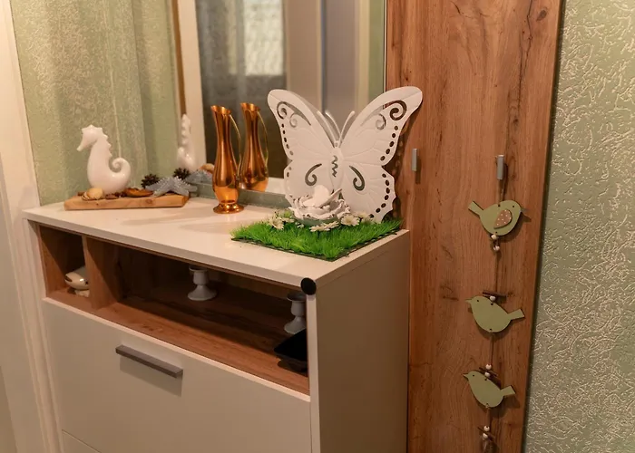 Appartement Entspannter Erwin In Ruhiger Waldrandlage Mit Balkon Und Kamin